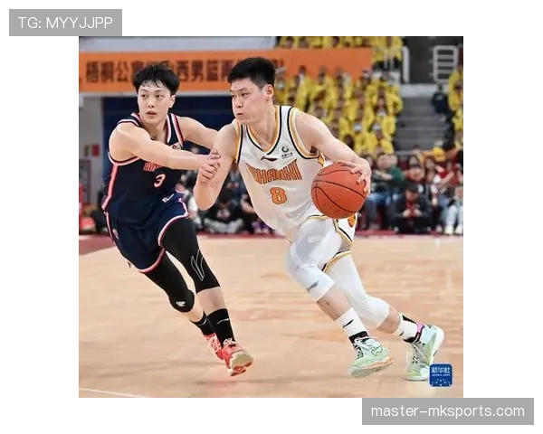篮球中的圆柱体原则是什么？它对球员防守有什么具体规定？